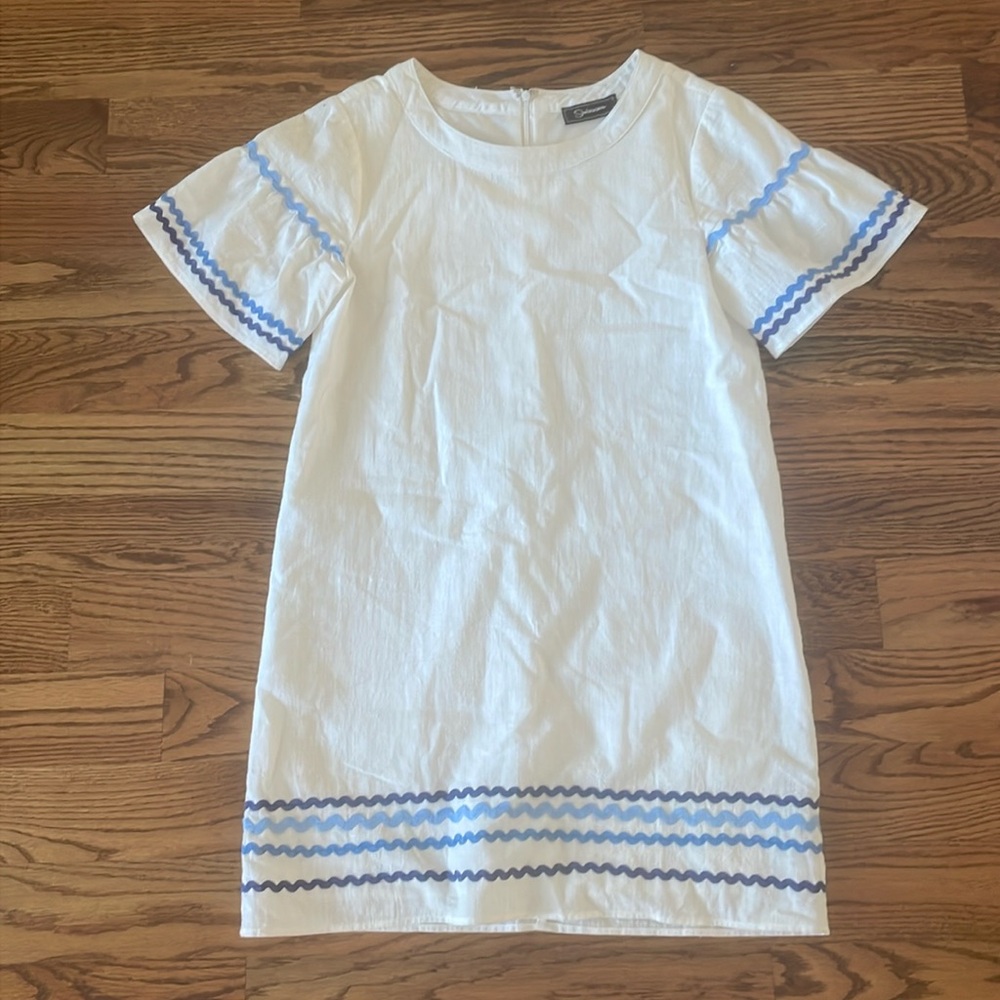 Size S White Swagger Shift Dress With Blue Ricrac
